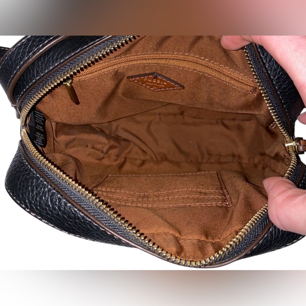 Fossil Black Leather Crossbody Bag - Picture 8 of 9
